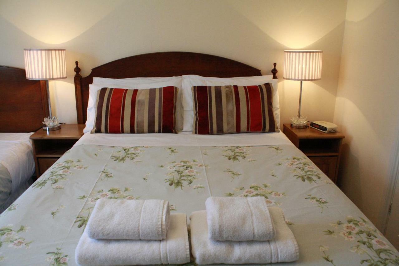 ستارتفورد أبون آفون Sunnydale Guest House المظهر الخارجي الصورة